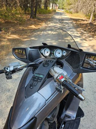 2008 Victory, dovoz USA — foto 8 z 12