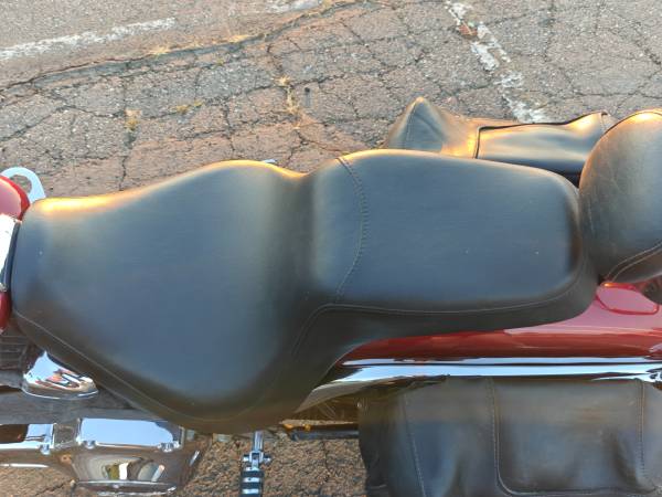 2001 Harley-Davidson, dovoz USA — foto 11 z 12