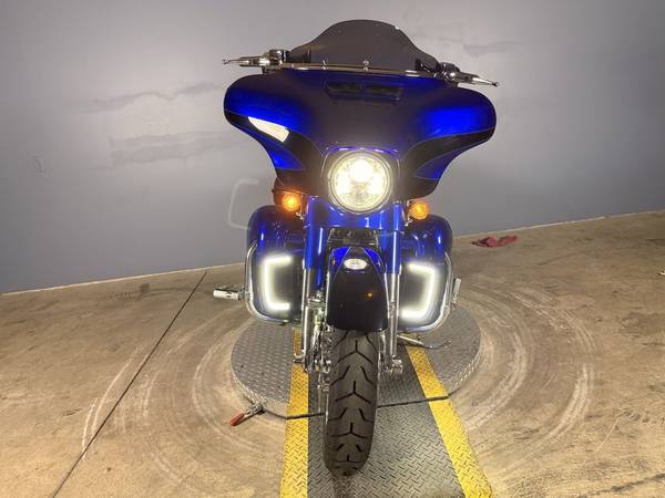 2017 Harley-Davidson, dovoz USA — foto 11 z 12