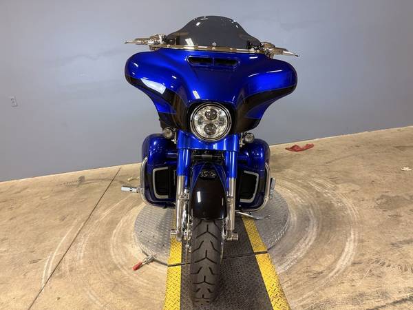 2017 Harley-Davidson, dovoz USA — foto 8 z 12