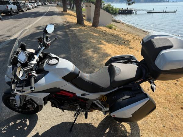 2016 Ducati, dovoz USA — foto 3 z 12