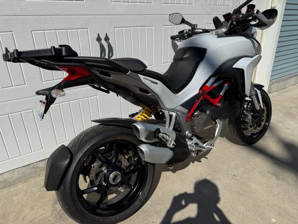 2016 Ducati, dovoz USA — foto 5 z 12