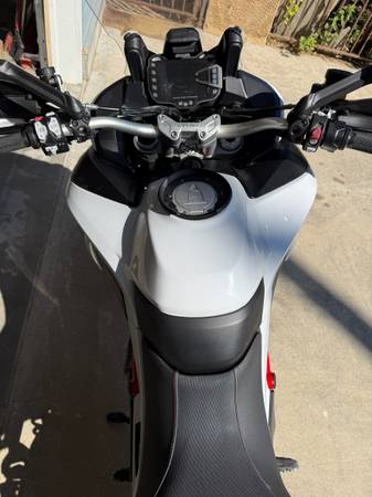 2016 Ducati, dovoz USA — foto 7 z 12