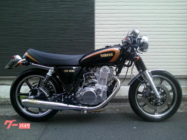 2021 ヤマハ SR400, 2 980 km, dovoz Japonsko — foto 1 2021 ヤマハ SR400, 2 980 km, dovoz Japonsko — foto 1