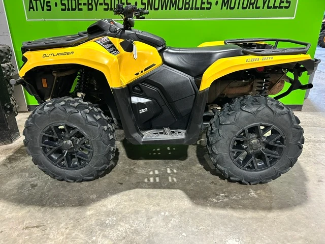 2023 Can-Am, 1 km, dovoz Kanada — foto 4 z 5