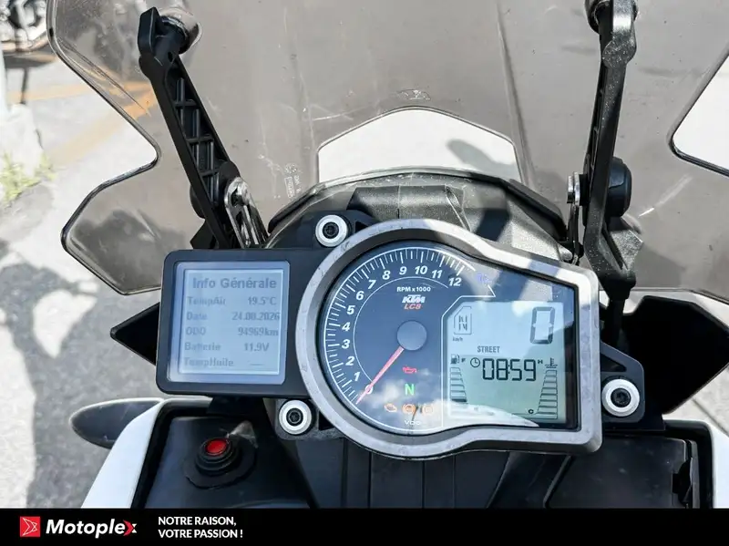 2017 KTM Unspecified, 92 132 km, dovoz Kanada — foto 4 z 5