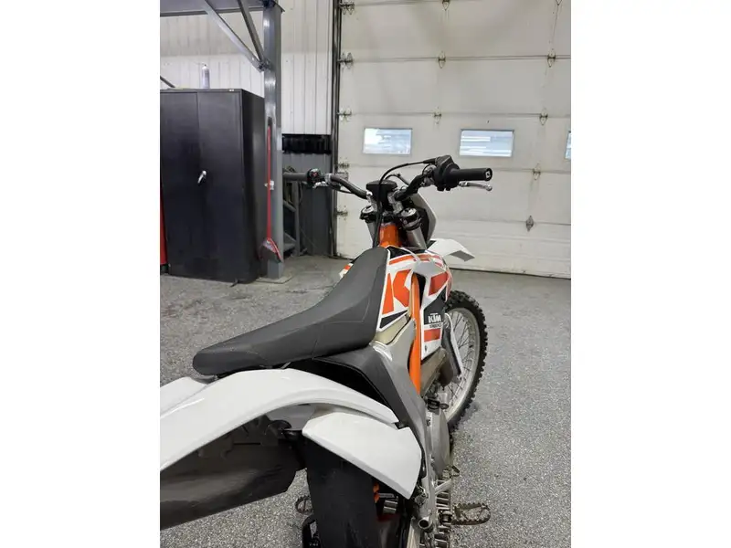 2015 KTM Freeride E, dovoz Kanada — foto 9 z 11