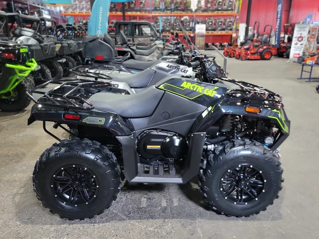 2026 Arctic Cat Alterra 450 Limited - Black Magic, černá, dovoz Kanada — foto 3 z 5