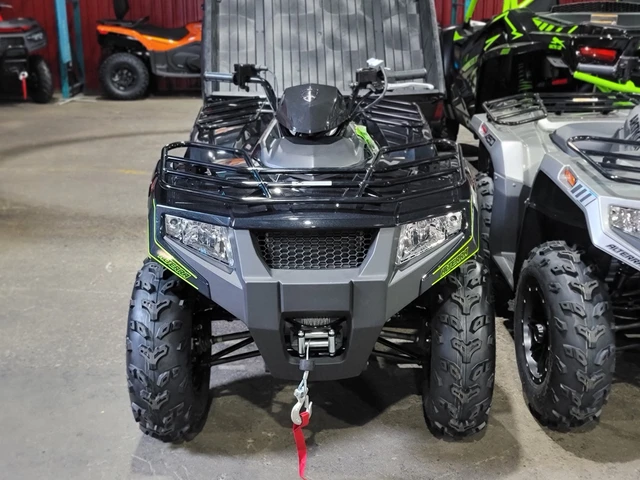 2026 Arctic Cat Alterra 450 Limited - Black Magic, černá, dovoz Kanada — foto 5 z 5