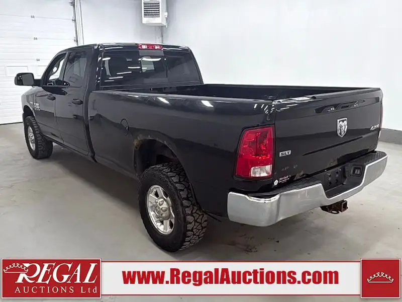 2013 RAM 2500, černá, 285 181 km, dovoz Kanada — foto 4 z 12