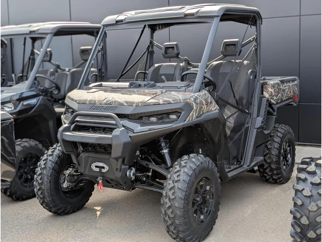 2026 Can-Am, dovoz Kanada — foto 2 z 5