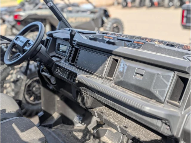 2026 Can-Am, dovoz Kanada — foto 5 z 5