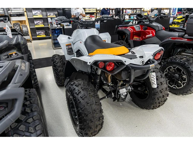2026 Can-Am, dovoz Kanada — foto 4 z 5