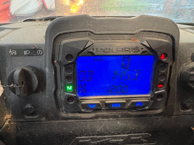 2023, 145 km, dovoz Kanada — foto 4 z 4