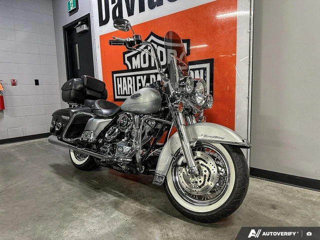 2005 Harley-Davidson, 51 245 km, dovoz Kanada — foto 2 z 5