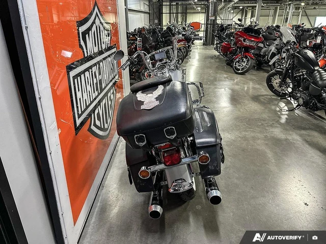 2005 Harley-Davidson, 51 245 km, dovoz Kanada — foto 3 z 5