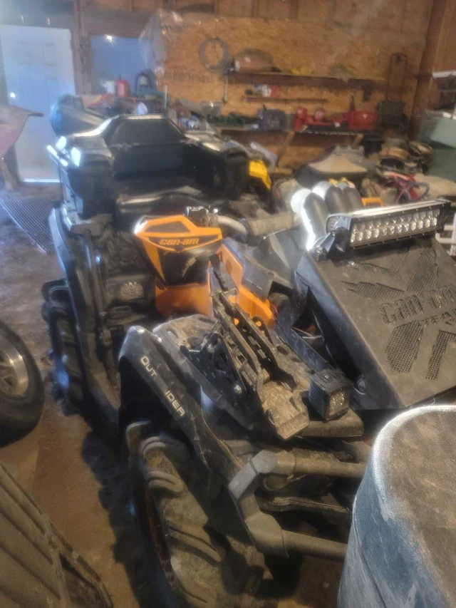2015 Can-Am, dovoz Kanada — foto 3 z 5