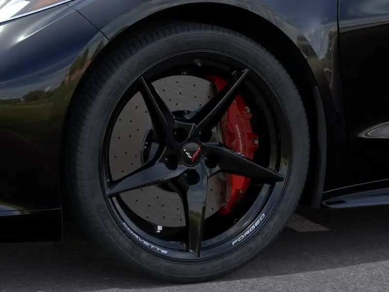 2026 Chevrolet Corvette E-Ray, černá, 7 km, dovoz Kanada — foto 9 z 12