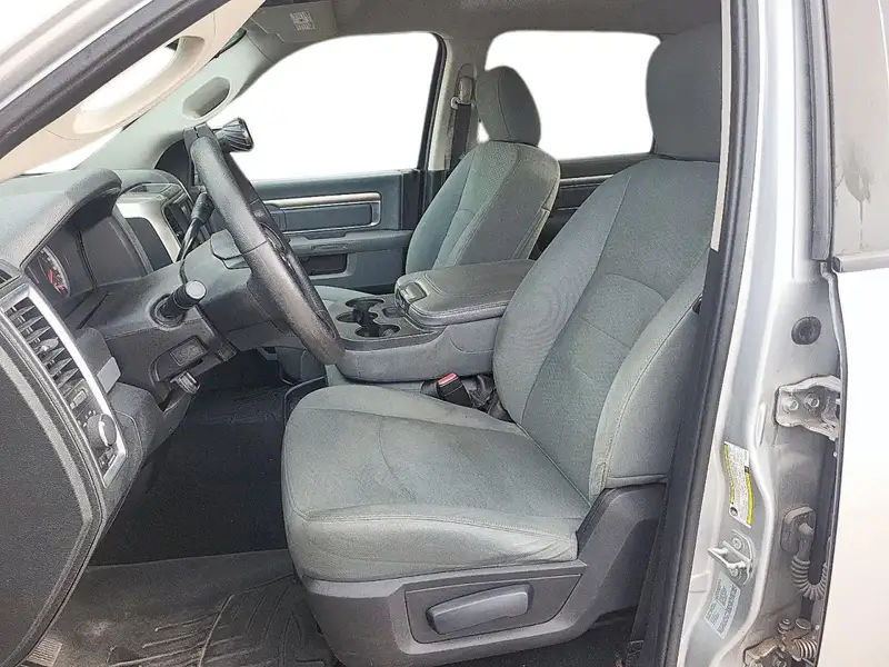 2016 RAM 2500 SLT, 188 641 km, dovoz Kanada — foto 7 z 12