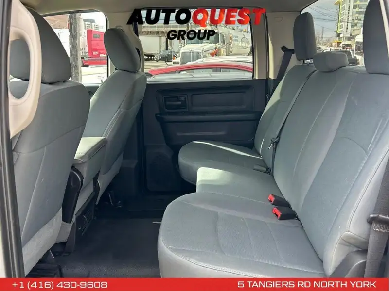 2017 RAM 2500 ST, bílá, 178 601 km, dovoz Kanada — foto 9 z 12