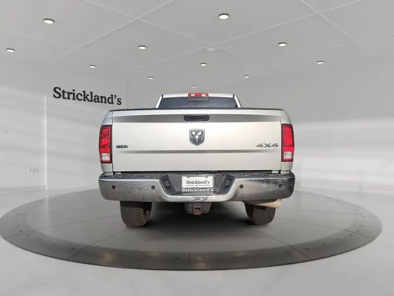 2016 RAM 2500 SLT, 188 641 km, dovoz Kanada — foto 3 z 12