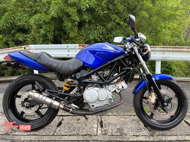 ホンダ VTR250★タックロタックロ-ルシート、ハンドル、マフラーカスタム多数、オイル、プラグ交換, 40 637 km, dovoz Japonsko — foto 1 ホンダ VTR250★タックロタックロ-ルシート、ハンドル、マフラーカスタム多数、オイル、プラグ交換, 40 637 km, dovoz Japonsko — foto 1