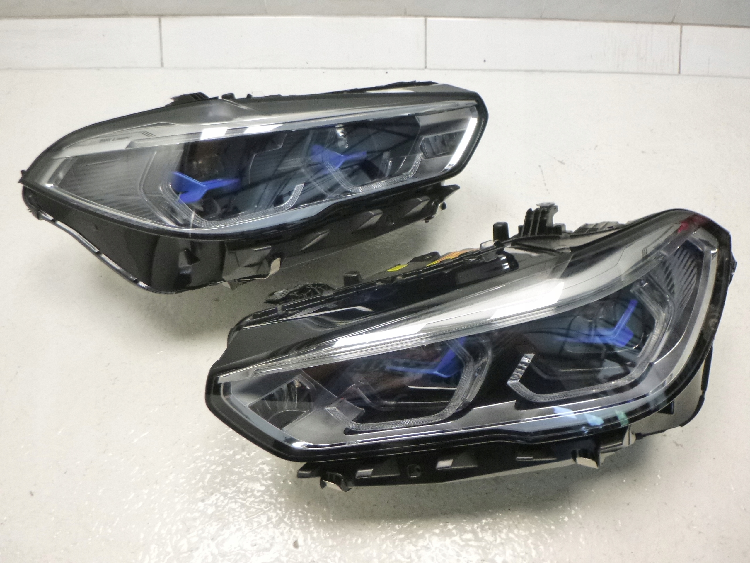 Světlomet — BMW X6, Skladem v EU — foto 3 z 16