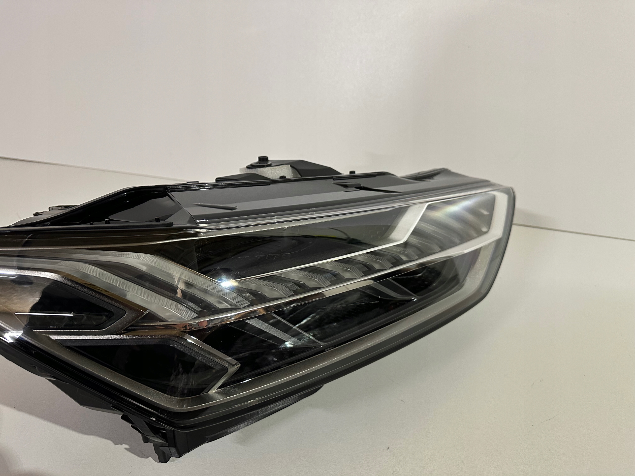 Audi A7 4k8 FULL LED Matrix 4k8941036f pravá přední světlomet, Skladem v EU — foto 3 z 16