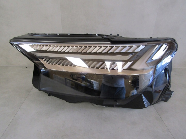 světlomet přední Audi Q4 E-tron E Tron FULL LED Matrix 21- levá 89a941035m, Skladem v EU — foto 1 z 8 světlomet přední Audi Q4 E-tron E Tron FULL LED Matrix 21- levá 89a941035m, Skladem v EU — foto 1 z 8