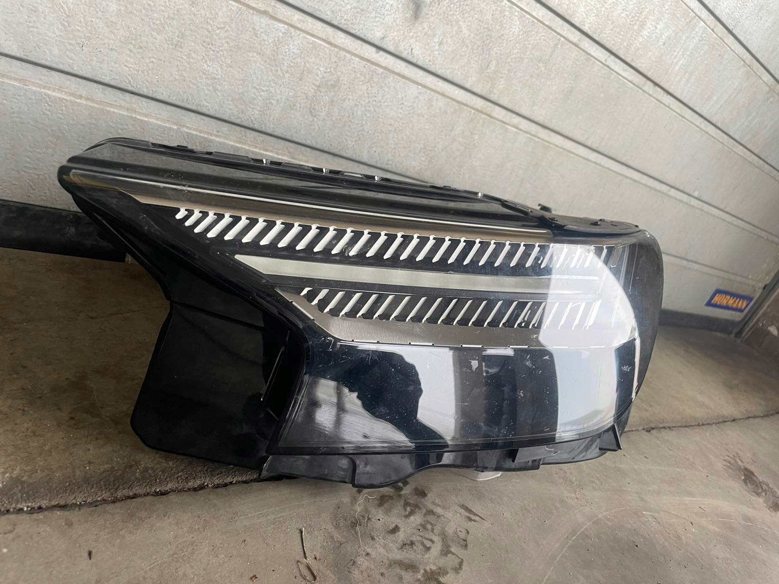 Audi Q4 E Tron světlomet levá levý přední FULL LED 89a941035, dovoz Skladem v EU — foto 2 z 9