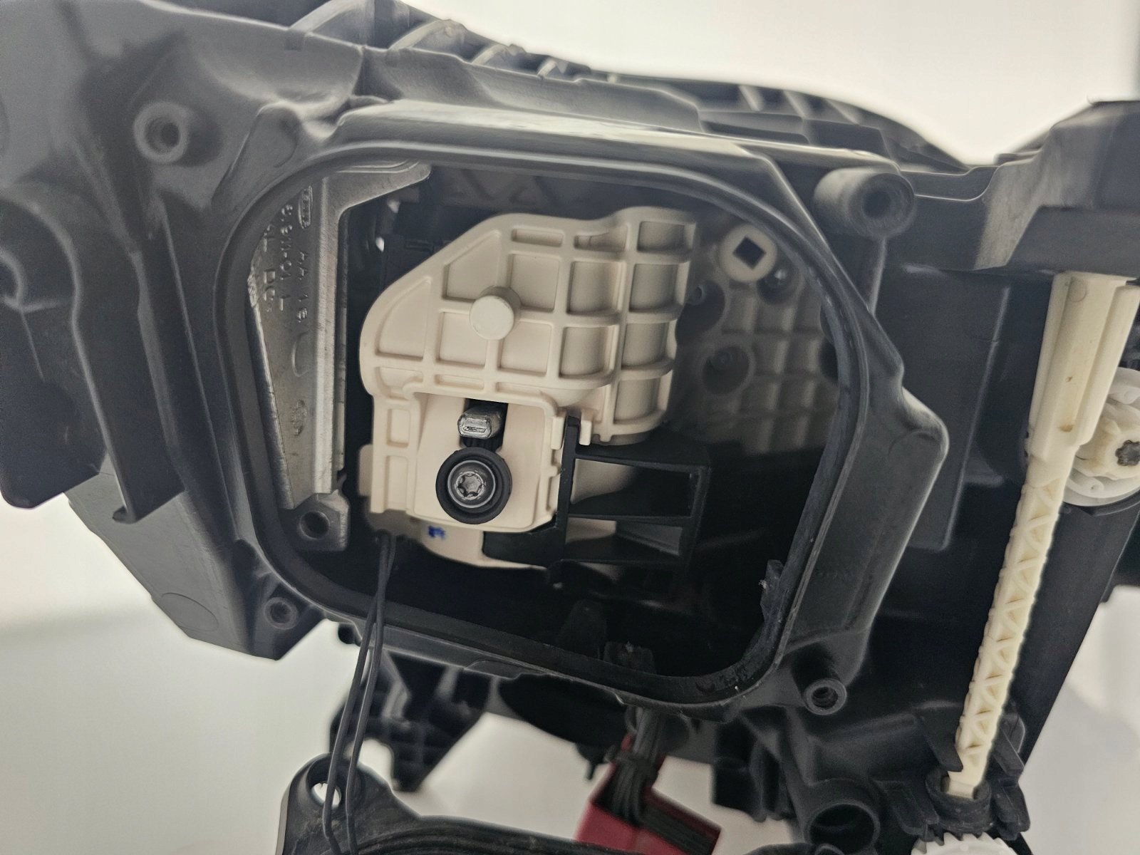 světlomet Audi R6 C7 Matrix/led facelift 2015-2018 levá, Skladem v EU — foto 9 z 10