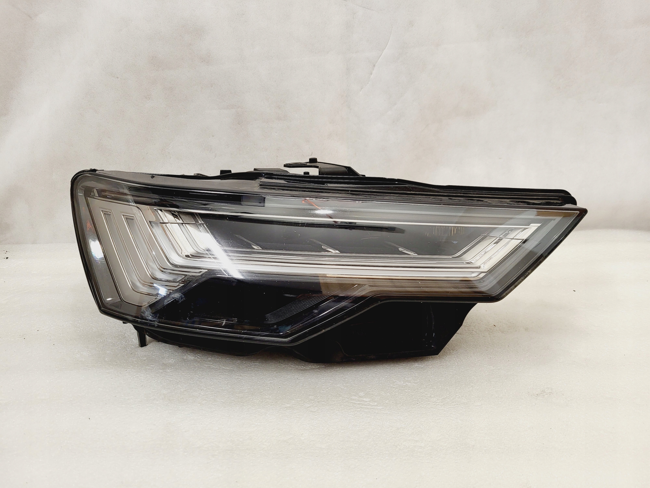 Audi A6 FULL LED Matrix 4k0941035 4k0941036, Skladem v EU — foto 10 z 16