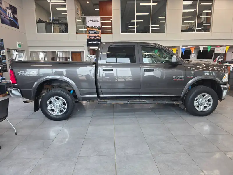 2017 RAM 2500 SLT, šedá, 198 727 km, dovoz Kanada — foto 3 z 12