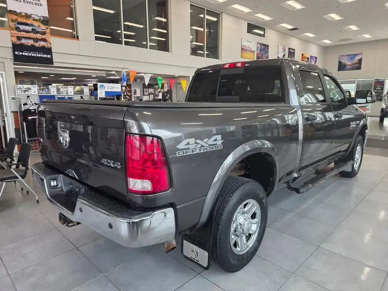 2017 RAM 2500 SLT, šedá, 198 727 km, dovoz Kanada — foto 4 z 12