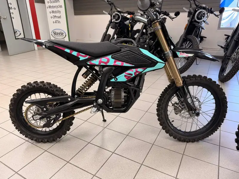2026 Surron HYPER BEE 14/12, dovoz Kanada — foto 2 z 11