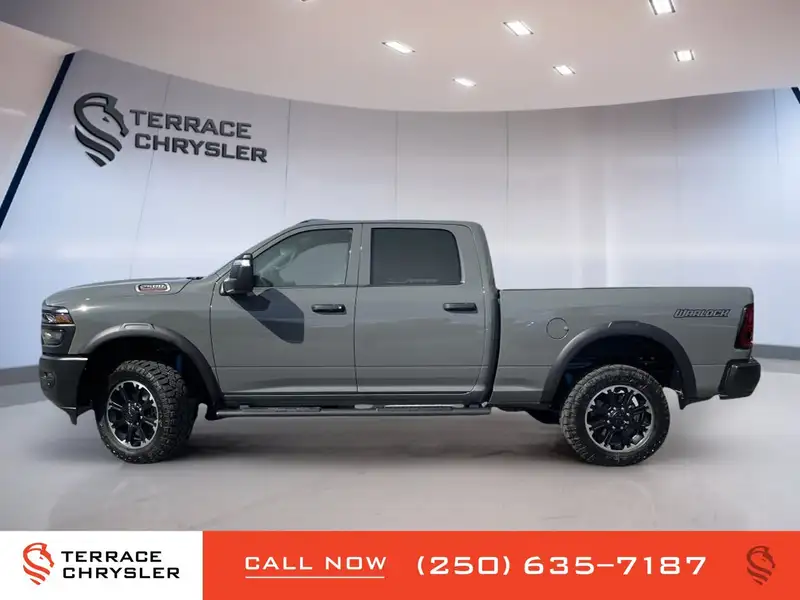 2026 RAM 2500 Warlock, šedá, 25 km, dovoz Kanada — foto 2 z 12