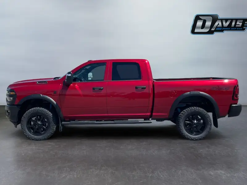 2026 RAM 2500 Warlock, červená, 53 km, dovoz Kanada — foto 8 z 12