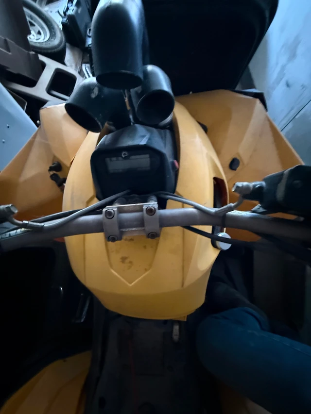 2013 Can-Am, dovoz Kanada — foto 4 z 5
