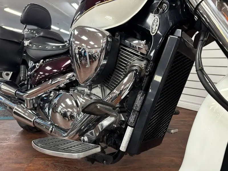 2014 Suzuki Unspecified, 21 000 km, dovoz Kanada — foto 4 z 10