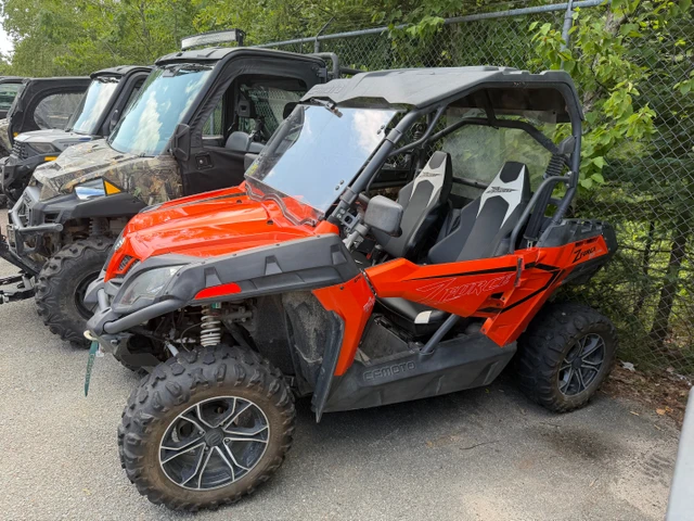 2022 CFMOTO, 9 265 km, dovoz Kanada — foto 2 z 5