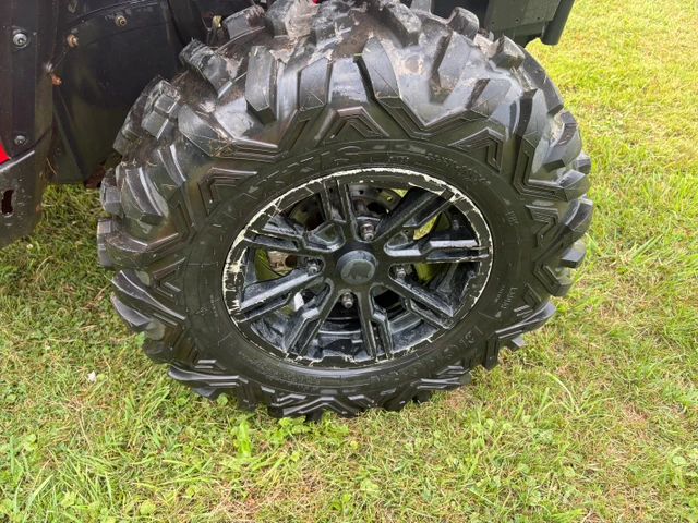 2017 Can-Am, 1 km, dovoz Kanada — foto 5 z 5