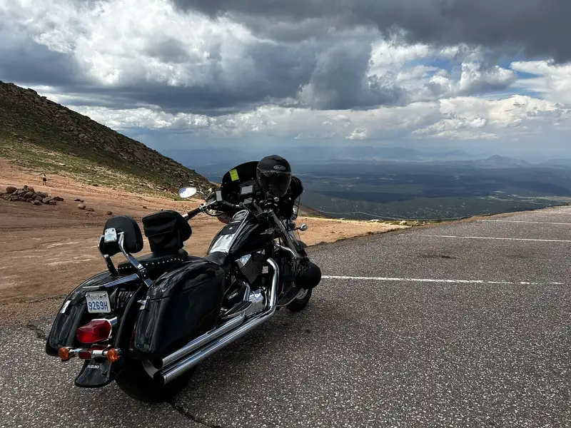 2006 Suzuki Boulevard, 59 000 km, dovoz Kanada — foto 2 z 6