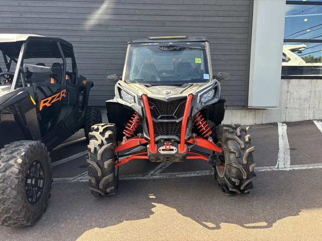 2022 Can-Am, 13 969 km, dovoz Kanada — foto 4 z 5