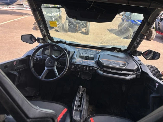 2022 Can-Am, 13 969 km, dovoz Kanada — foto 5 z 5