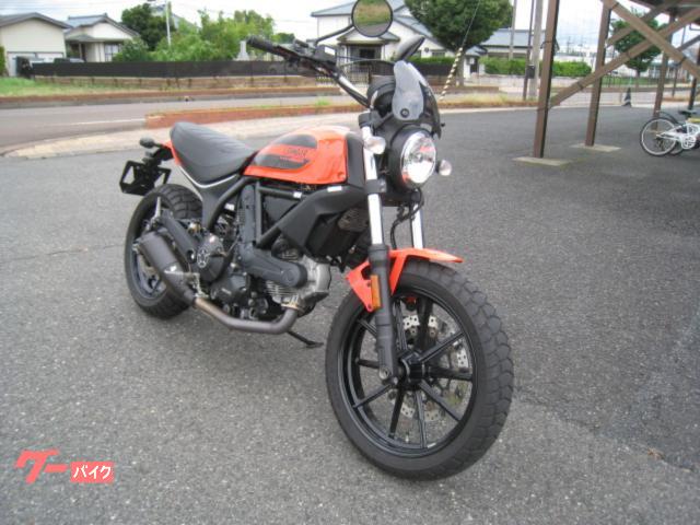Ducati スクランブラーSIXTY2, 10 609 km, dovoz Japonsko — foto 1 Ducati スクランブラーSIXTY2, 10 609 km, dovoz Japonsko — foto 1