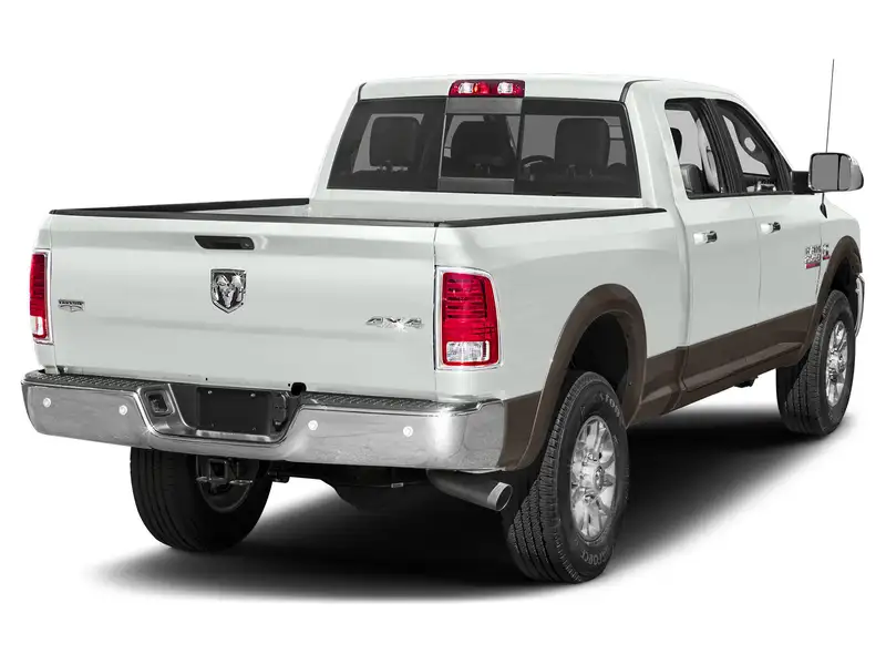 2018 RAM 2500, bílá, 140 332 km, dovoz Kanada — foto 2 z 12