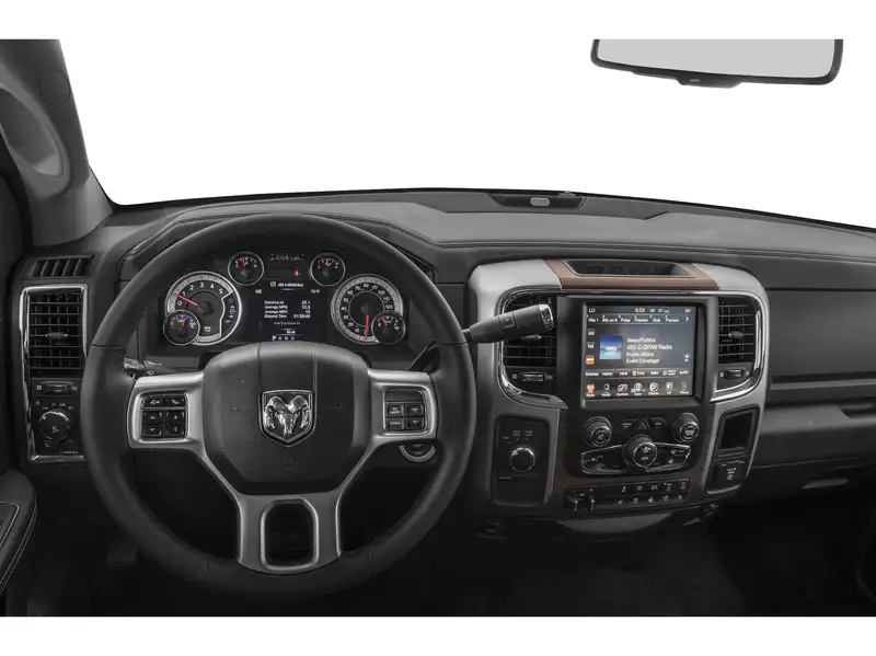 2018 RAM 2500, bílá, 140 332 km, dovoz Kanada — foto 4 z 12