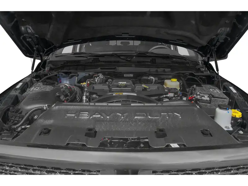 2018 RAM 2500, bílá, 140 332 km, dovoz Kanada — foto 8 z 12