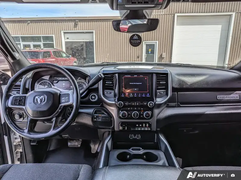 2019 RAM 2500, bílá, 184 843 km, dovoz Kanada — foto 11 z 12