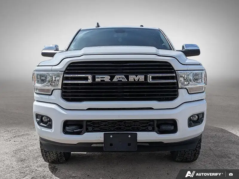 2019 RAM 2500, bílá, 184 843 km, dovoz Kanada — foto 2 z 12